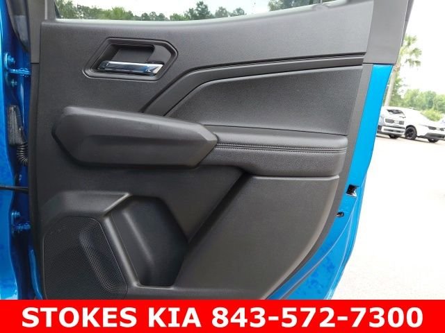 Used 2023 Blue Chevrolet LT image 28