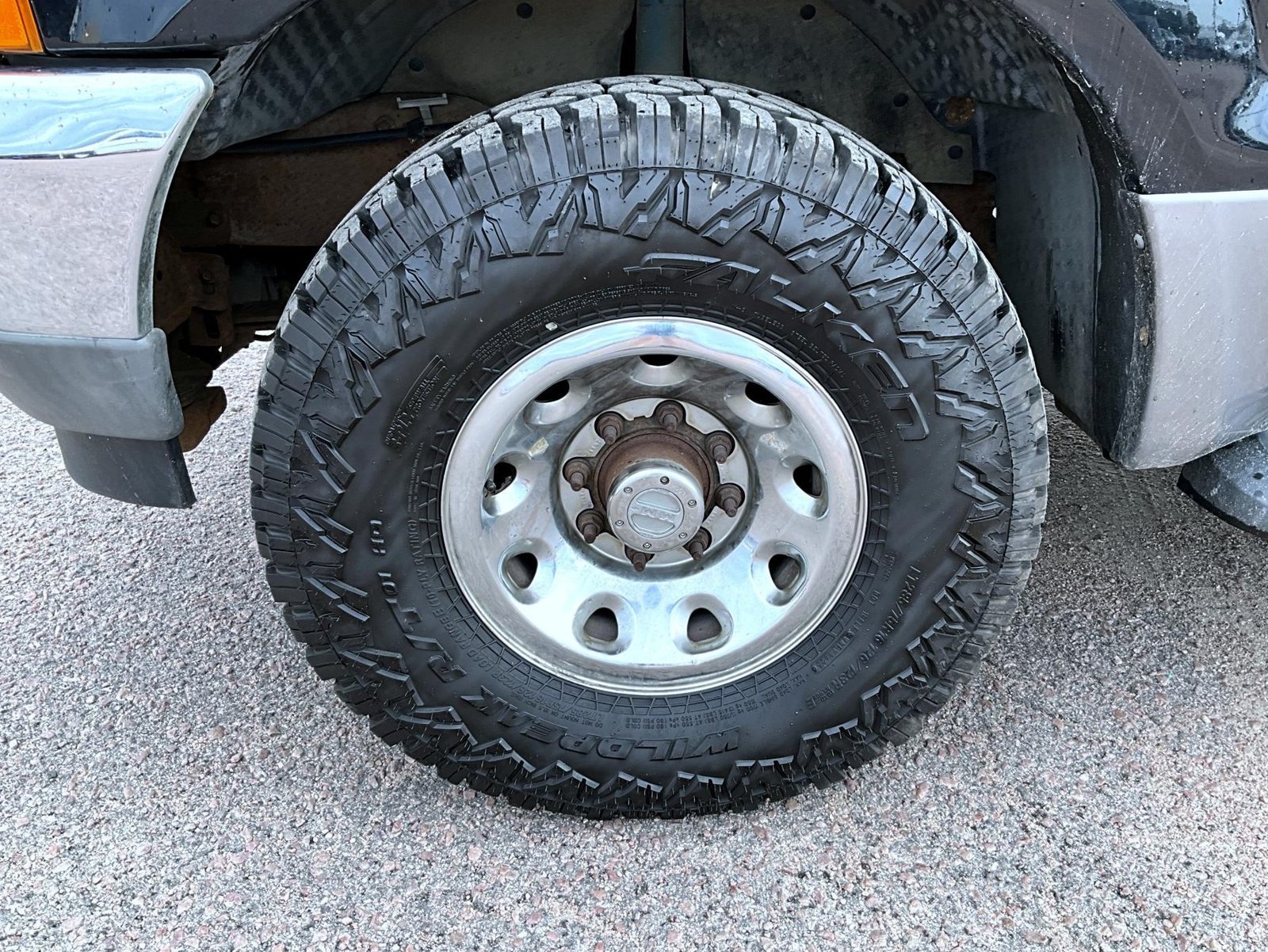 Used 2001 Black Ford XLT image 25