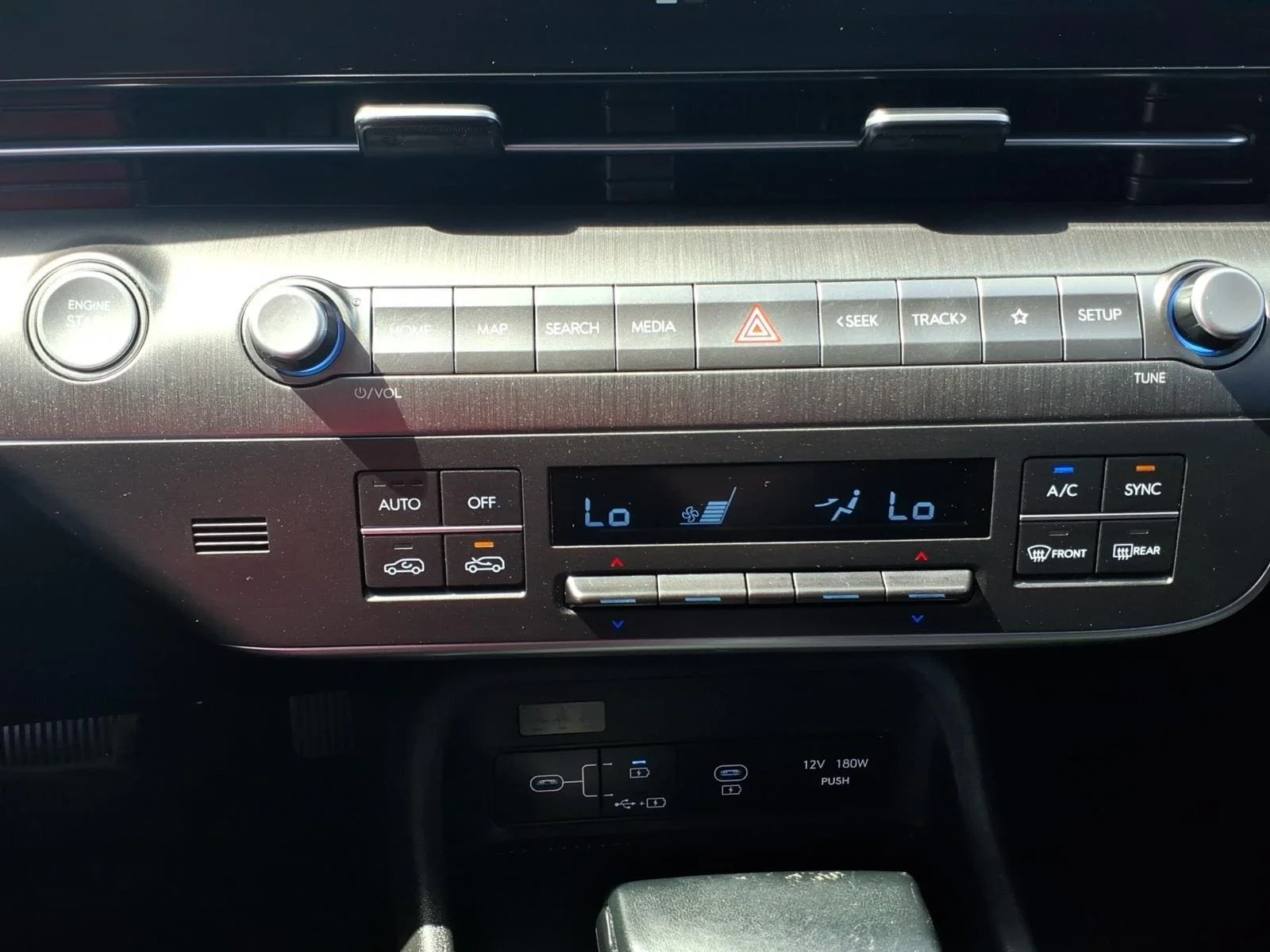 Used 2025 Gray Pearl Hyundai SEL image 21