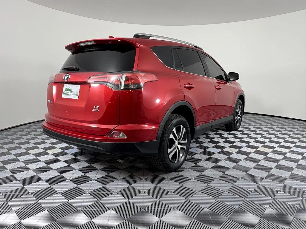 Used 2016 Red Toyota LE image 8