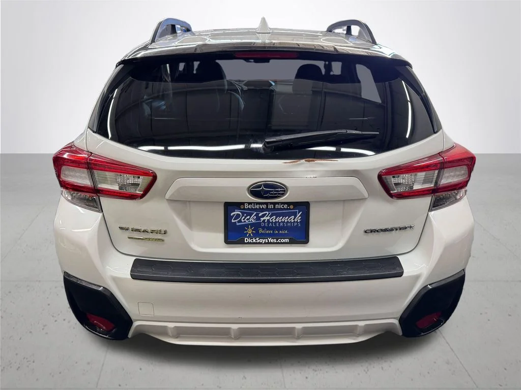 Used 2018 White Subaru 2.0i Premium image 5