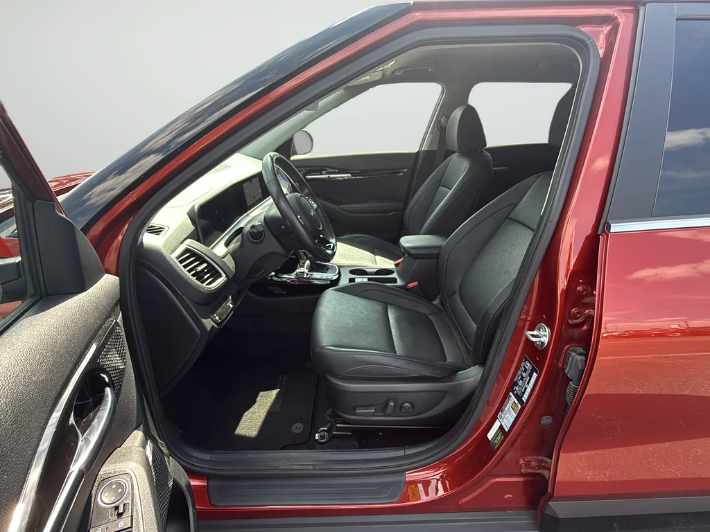 Certified Used 2024 Orange Kia SX image 27