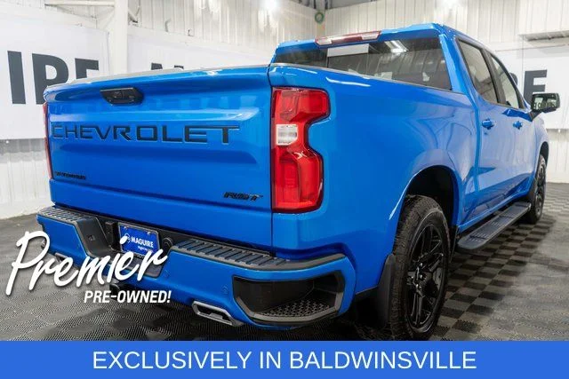 Used 2025 Blue Chevrolet RST image 5