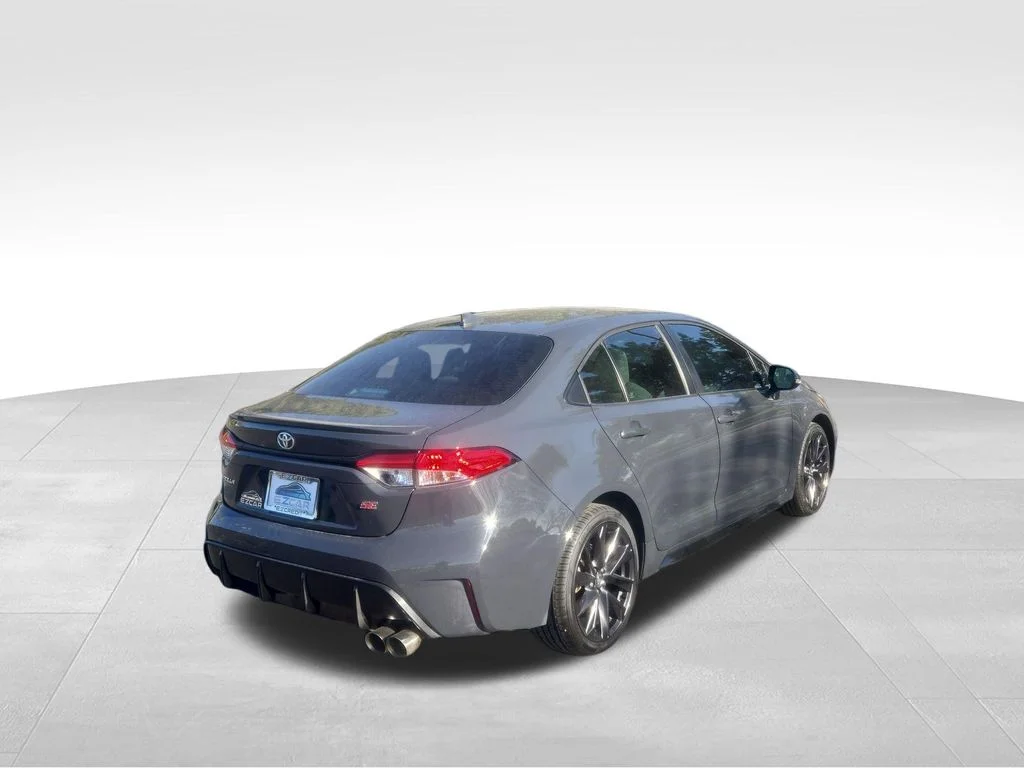 Used 2023 UNDERGROUND Toyota SE image 11
