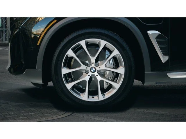 Used 2026 Black Sapphire Metallic BMW xDrive50e image 7