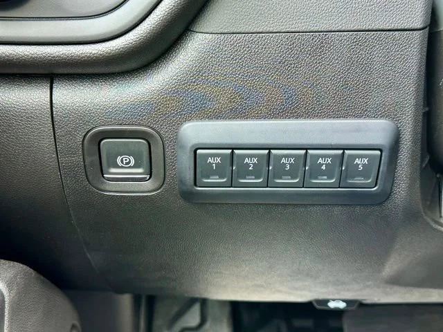 2025 GMC Sierra 2500HD Pro - Photo 32