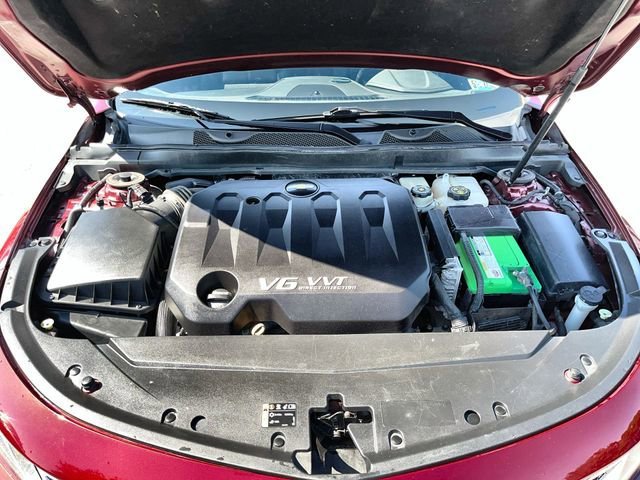 Used 2016 SIREN RED TINTCOAT Chevrolet LT image 18