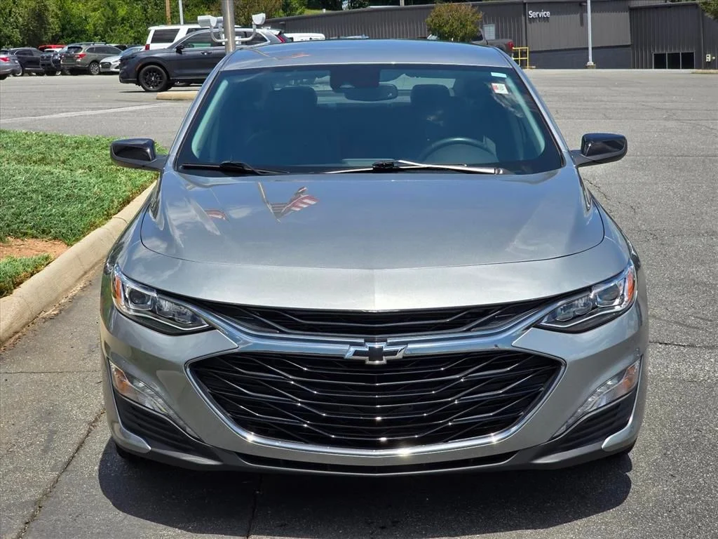 Used 2023 Gray Chevrolet LT image 21