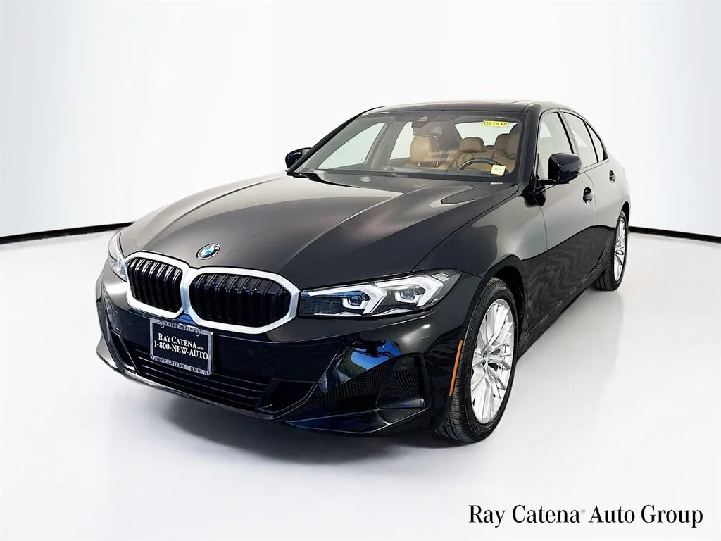 Used 2023 Black BMW 330i xDrive image 3