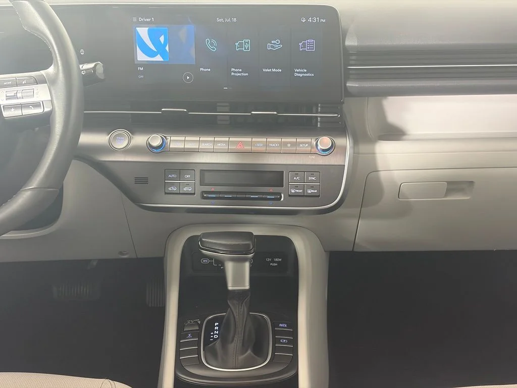 Used 2025 Hyundai Kona SEL with VIN KM8HBCAB2SU204465 for sale in Elk River, Minnesota