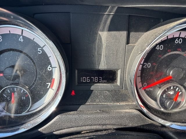 Used 2019 Silver Dodge SXT image 9