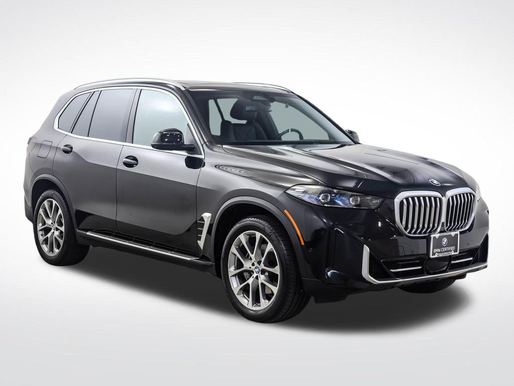 Certified Used 2026 Black Sapphire Metallic BMW xDrive40i image 7