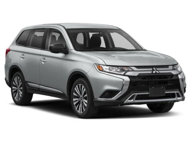 Used 2020  Mitsubishi  image 6
