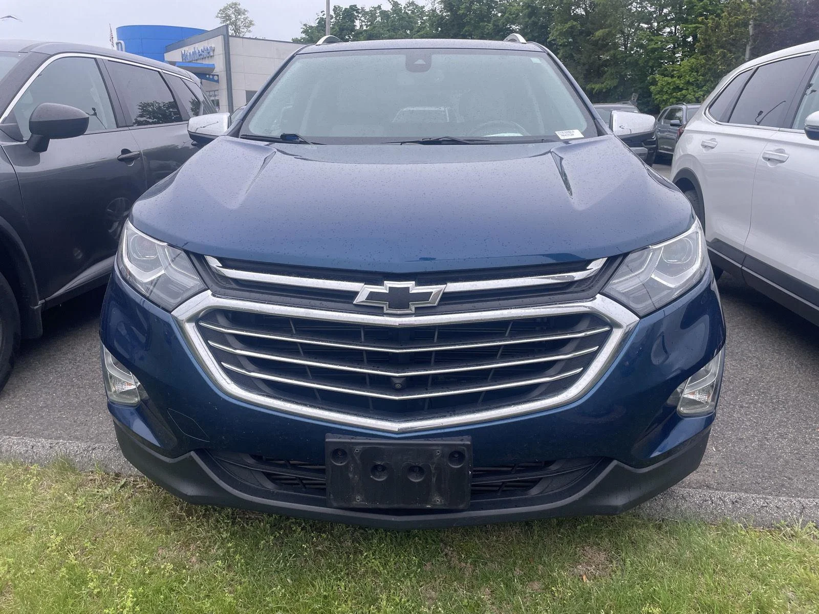 Used 2019 Chevrolet Equinox Premier with VIN 2GNAXYEX2K6229575 for sale in Manchester, CT