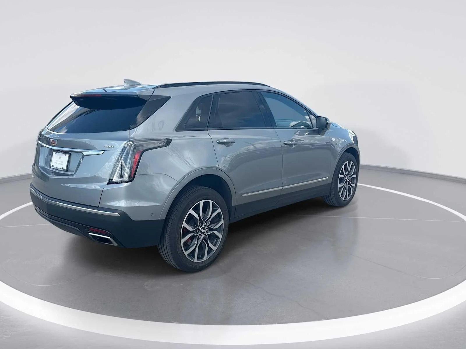 Used 2025 Argent Silver Metallic Cadillac Sport image 9