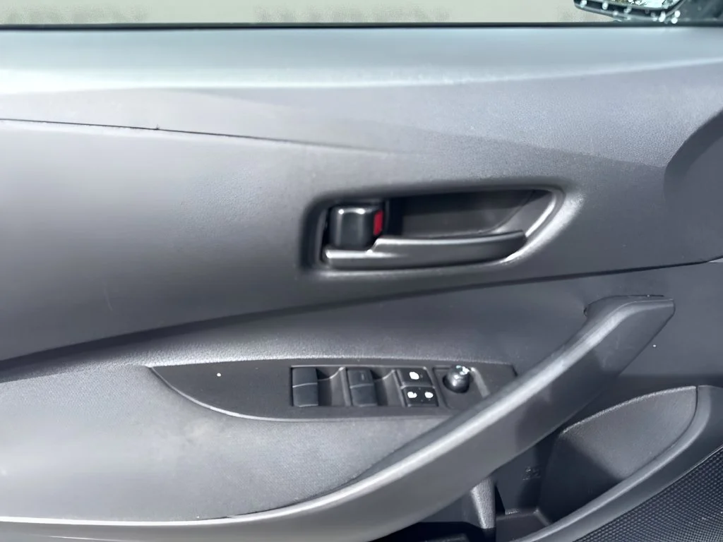 Used 2026 White Toyota LE image 23