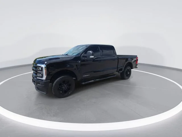 Used 2024 Black Ford XLT image 5