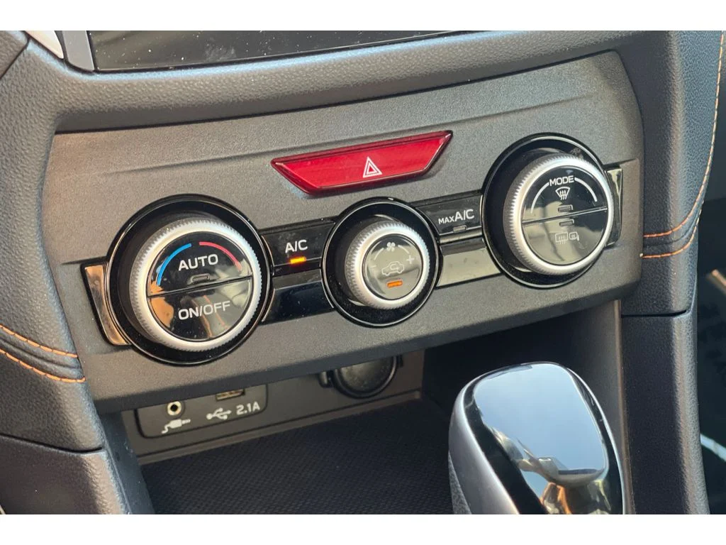 Used 2023 Crystal White Pearl Subaru Limited image 28