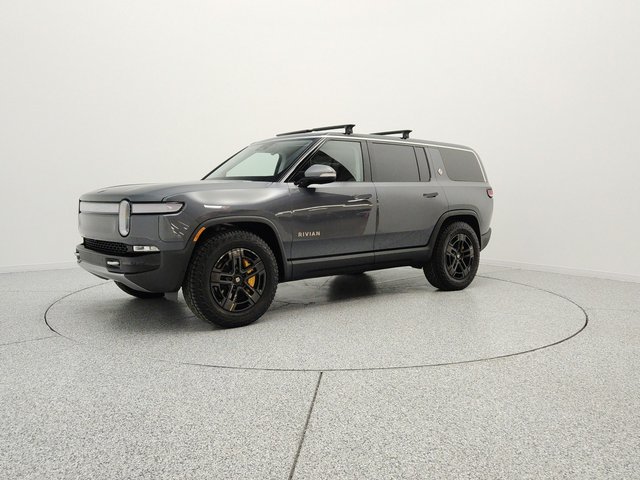 2024 Rivian R1S Adventure