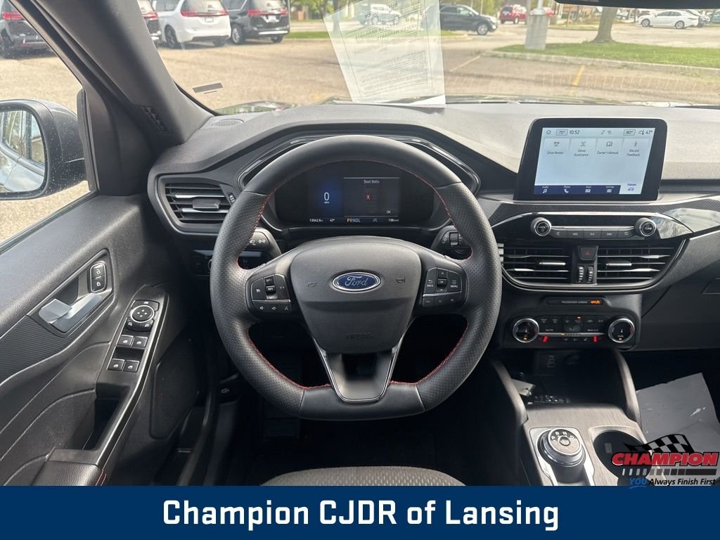 Used 2025 Gray Metallic Ford ST-Line Select image 3