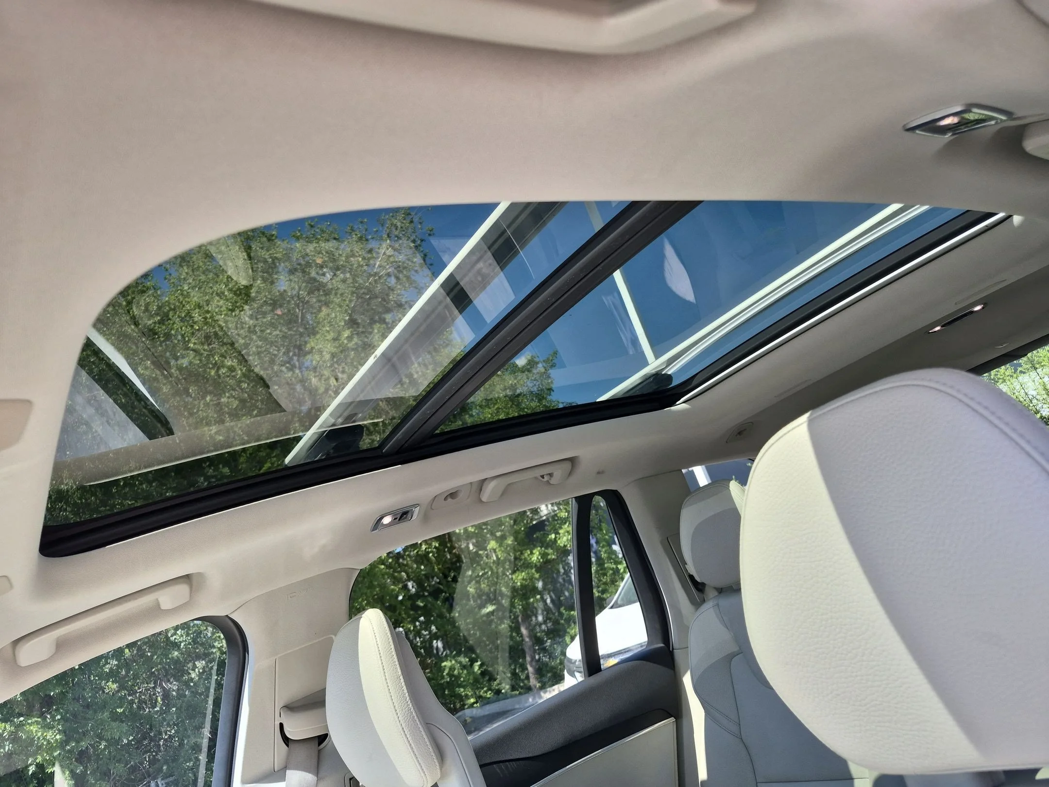 2020 Volvo XC90 Momentum - Photo 15