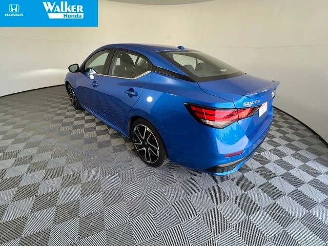Used 2025 Blue Nissan SR image 5