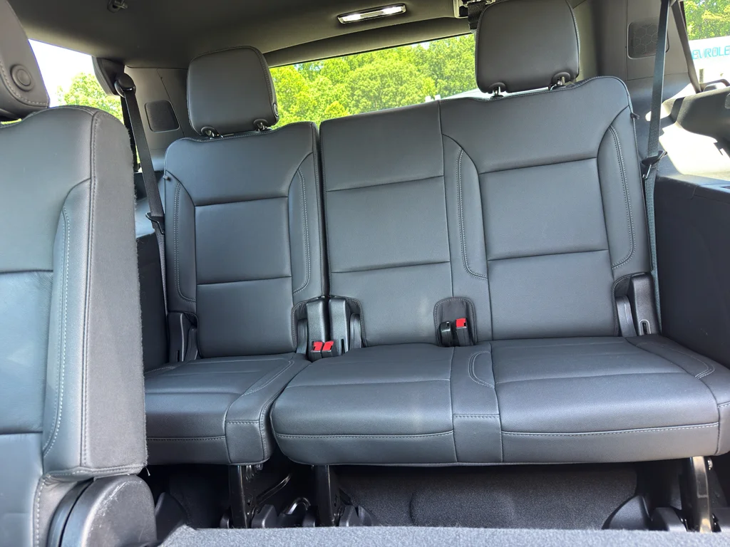 Used 2022 Cherry Red Tintcoat Chevrolet Z71 image 30