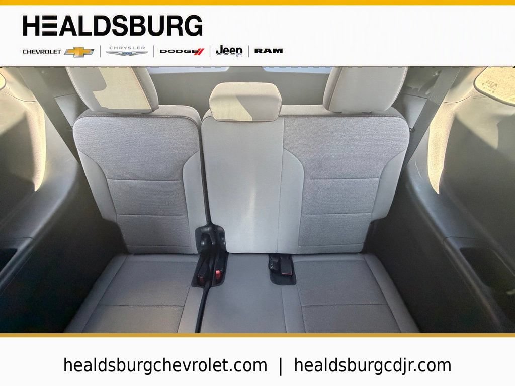 2025 Chevrolet Traverse LT - Photo 15