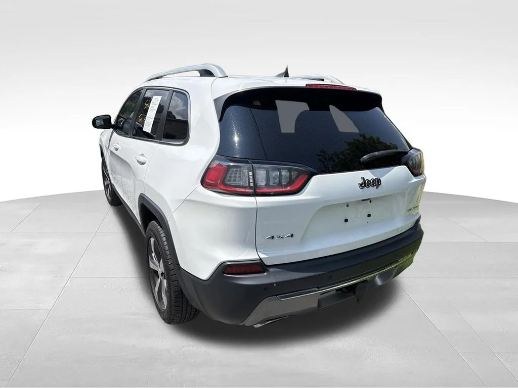 Used 2019 White Jeep Limited image 9