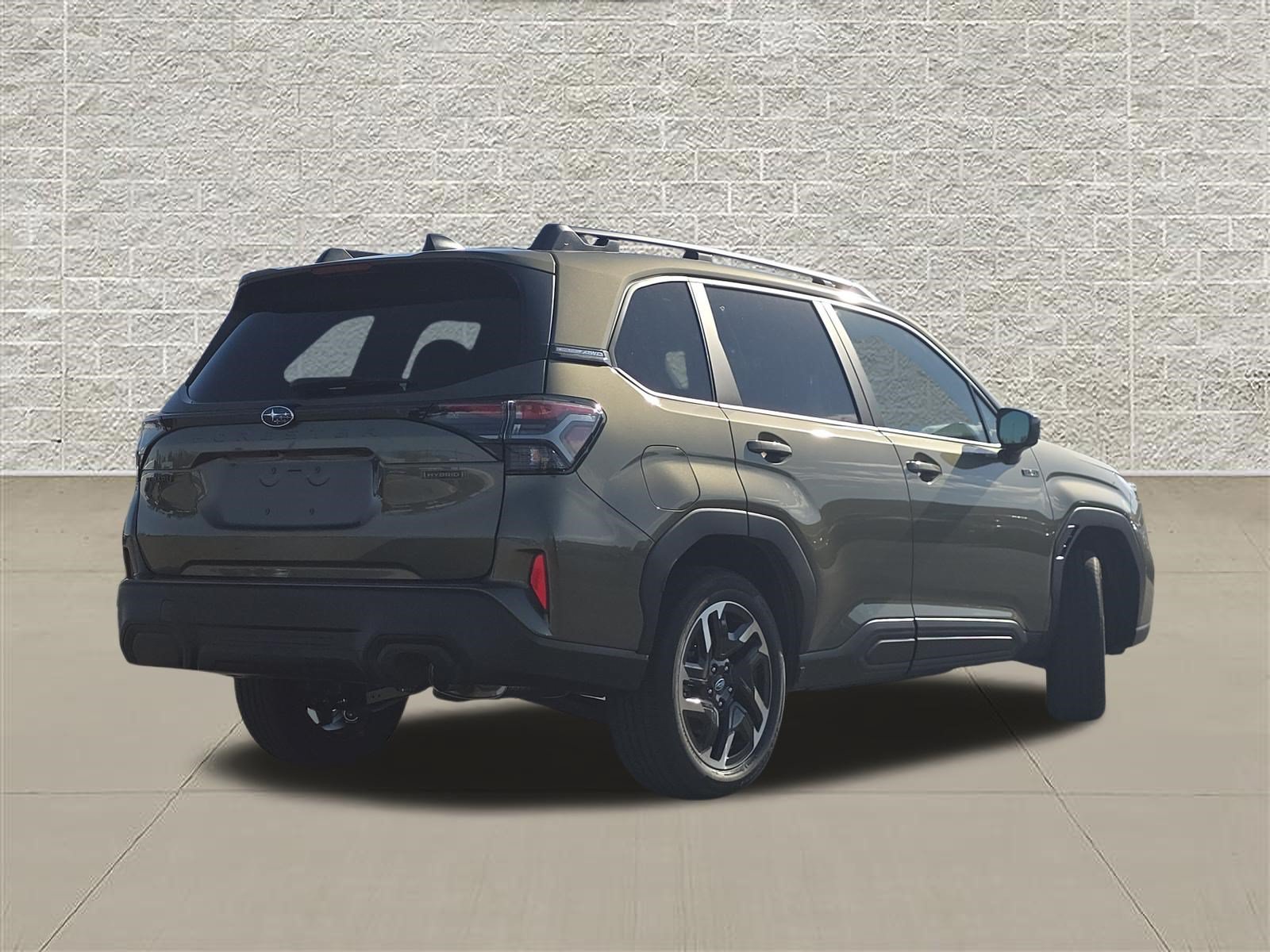 New 2026 AUTUMN GREEN METALLIC Subaru Premium Hybrid image 7