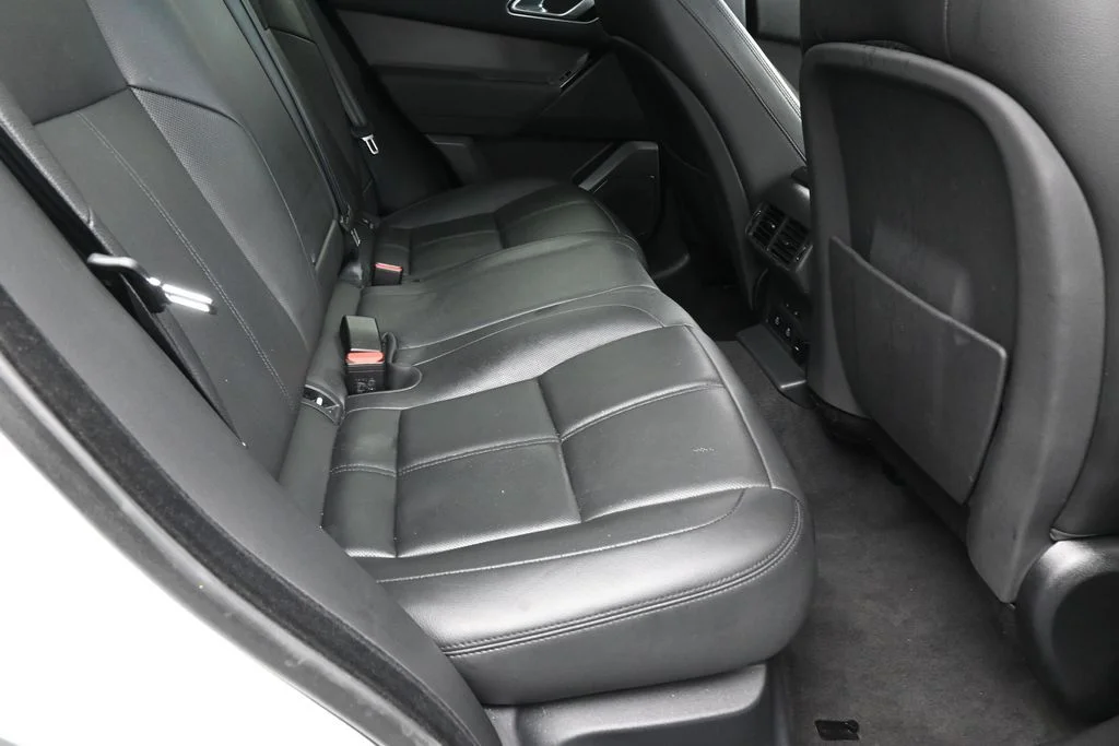 Used 2025 Gray Land Rover Dynamic SE image 37