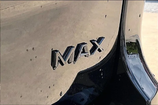 New 2027 Agate Black Metallic Ford MAX Platinum image 9
