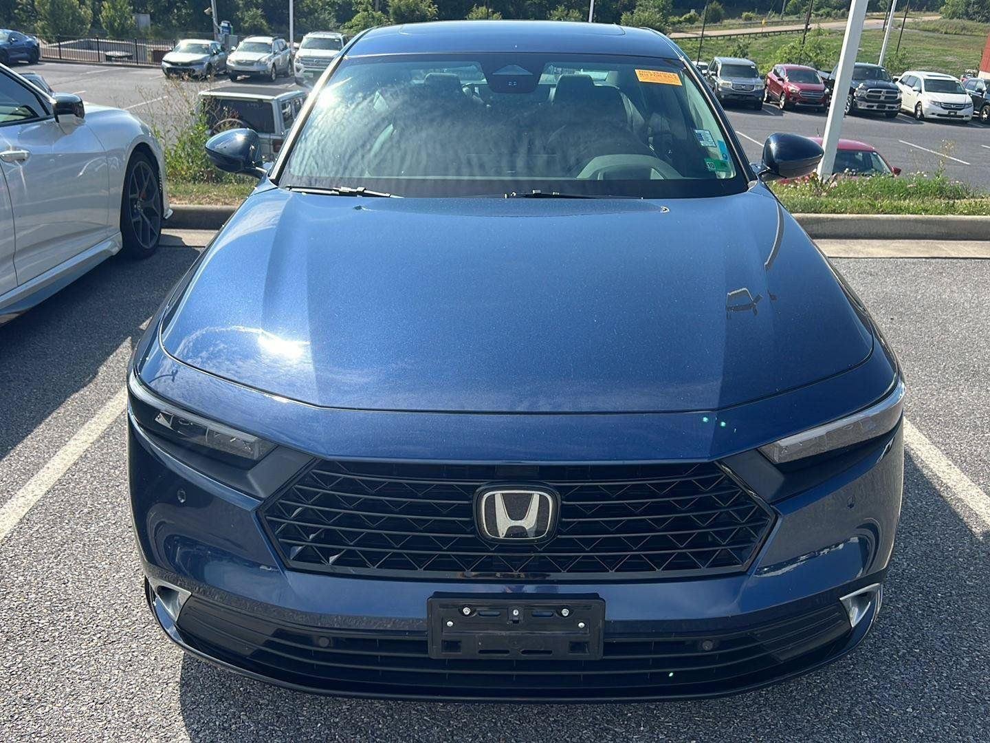 Used 2024 Canyon River Blue Metallic Honda TOUR image 7