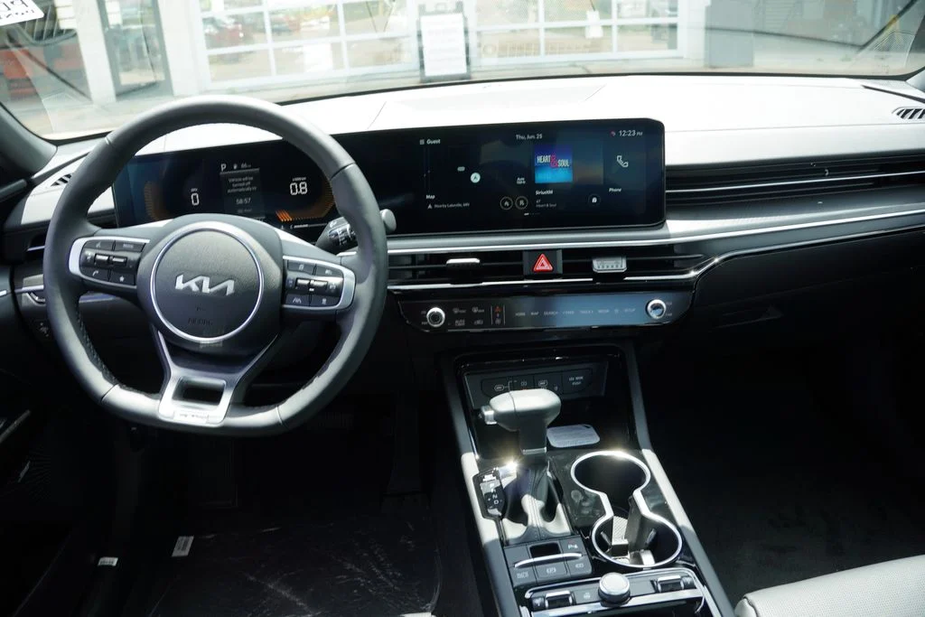 New 2026 Snow White Pearl Kia GT-Line AWD image 13
