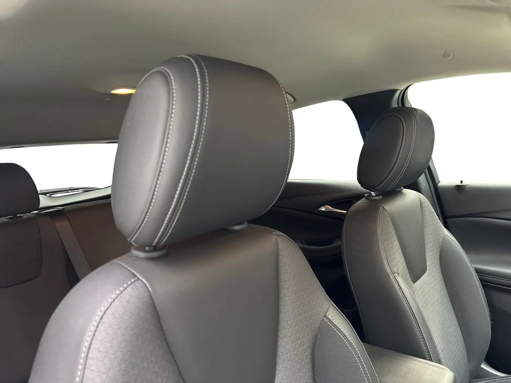 Used 2025 Black Buick Preferred image 41