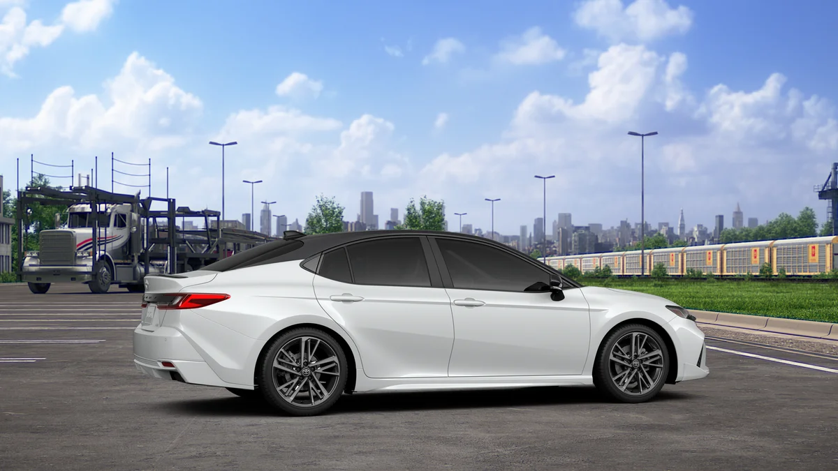 New 2026 Wind Chill Pearl with Midnight Black Metallic roof Toyota XSE image 11