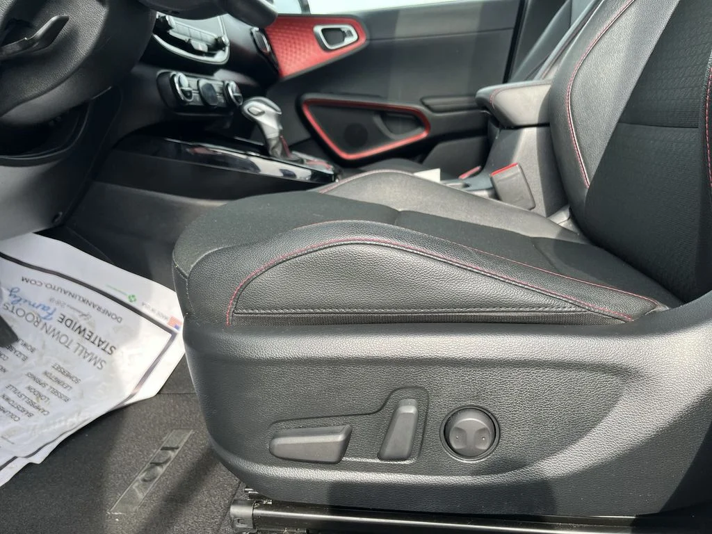 Used 2024 White Kia GT-Line image 18