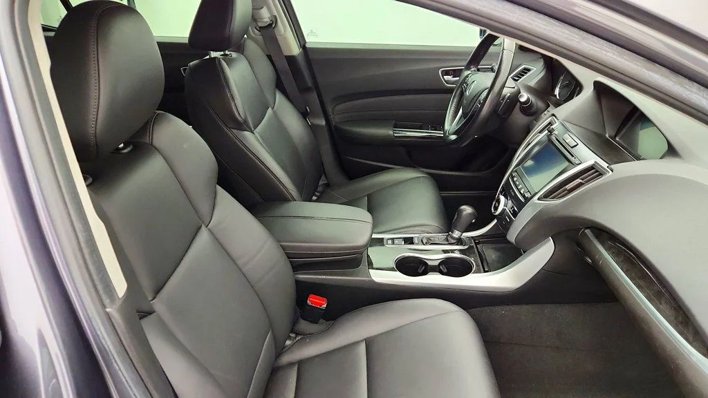 Used 2019 Modern Steel Metallic Acura 2.4L FWD image 23