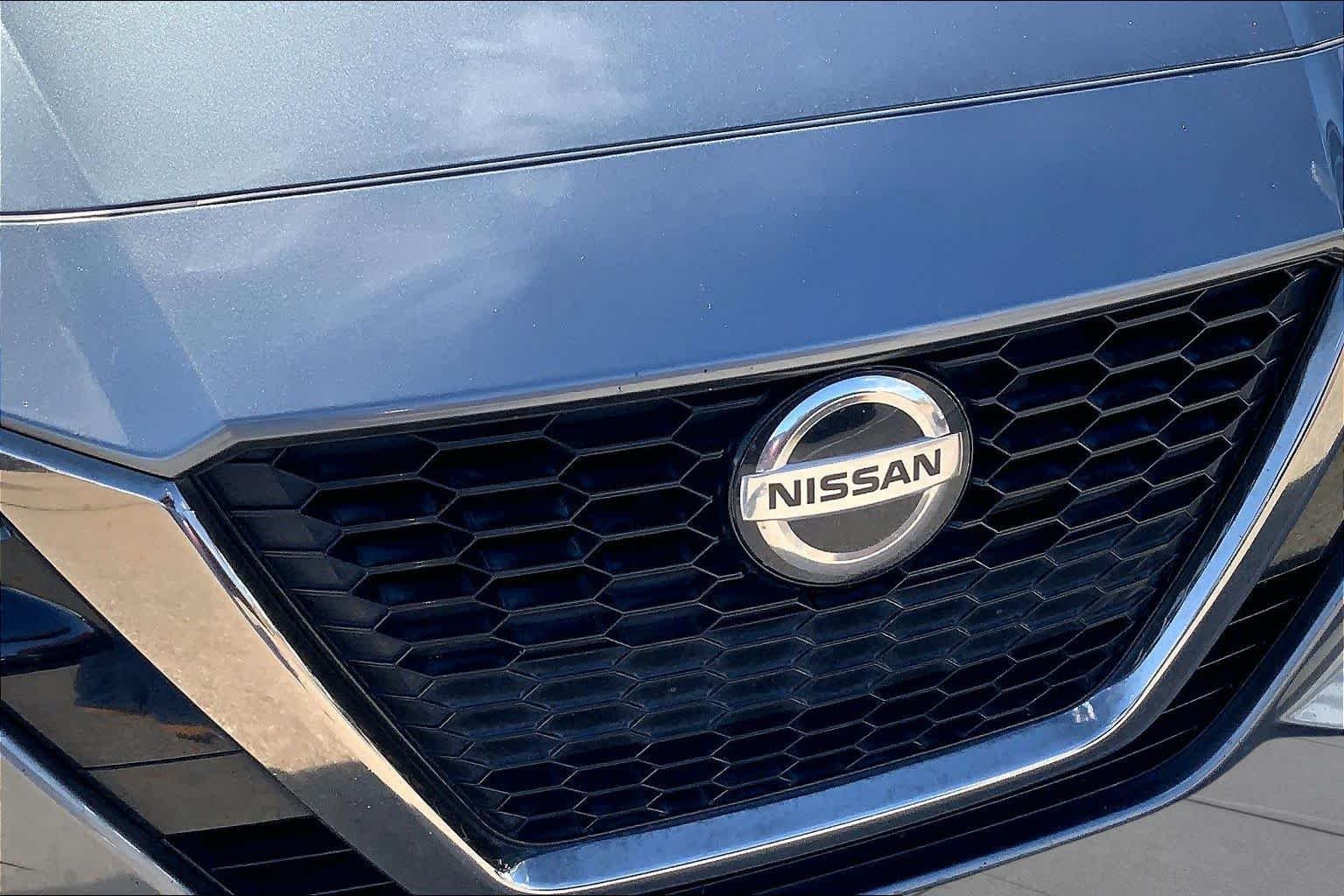 Used 2020 Gun Metallic Nissan 2.5 SR image 29