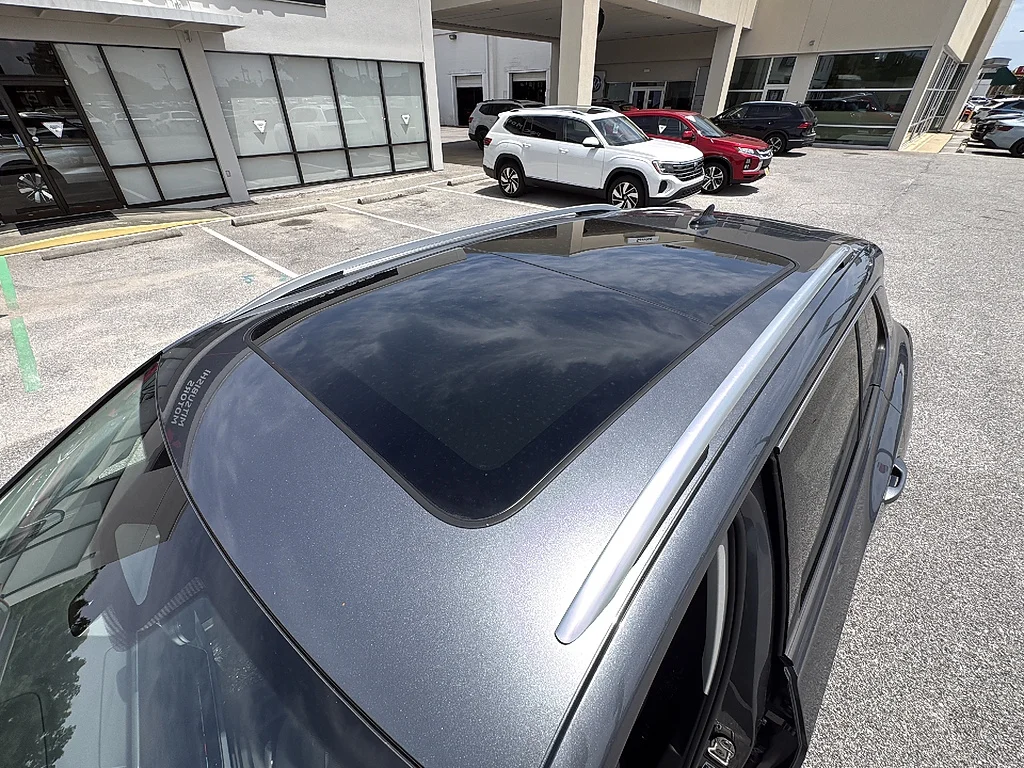 New 2026 Platinum Gray Metallic Volkswagen SE FWD image 14