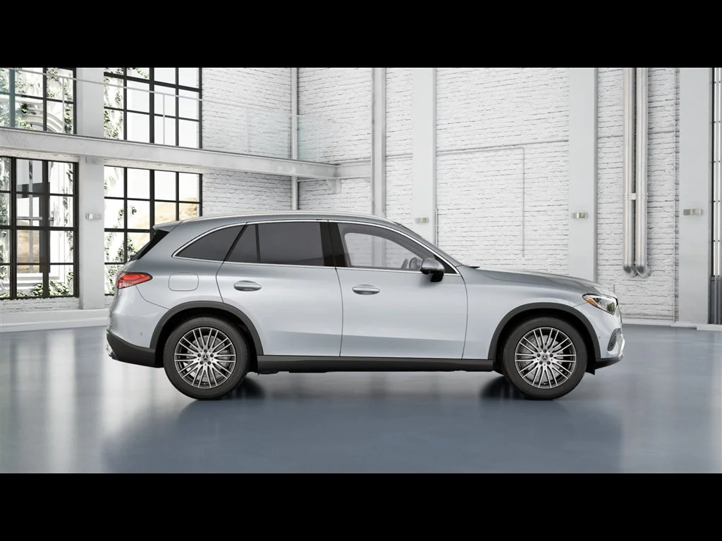 New 2026 Cirrus Silver Metallic Mercedes-Benz GLC 300 image 58