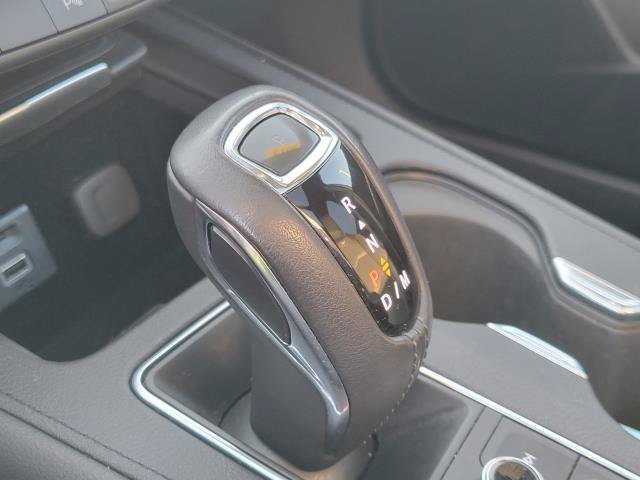 Used 2019 Silver Cadillac Premium Luxury image 30