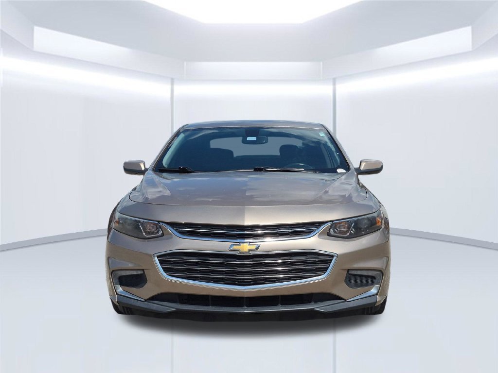 Used 2018 SANDY RIDGE METALLIC Chevrolet LT image 11