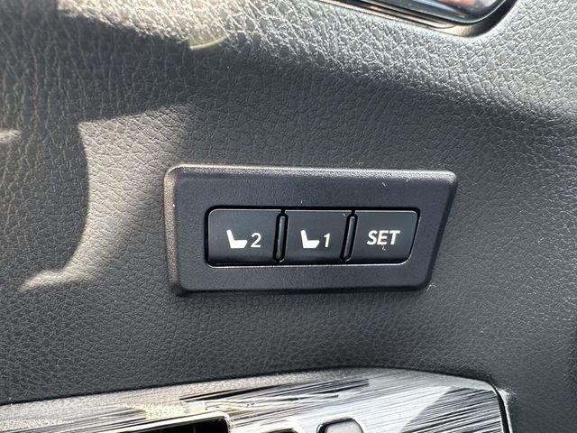Used 2018 Blue Toyota Limited image 26