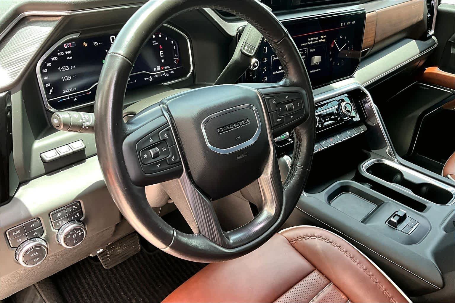 Used 2024 Onyx Black GMC Denali Ultimate image 18