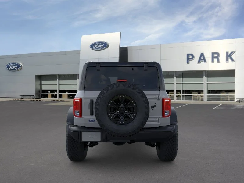 New 2026 Avalanche Gray Ford Big Bend® image 5