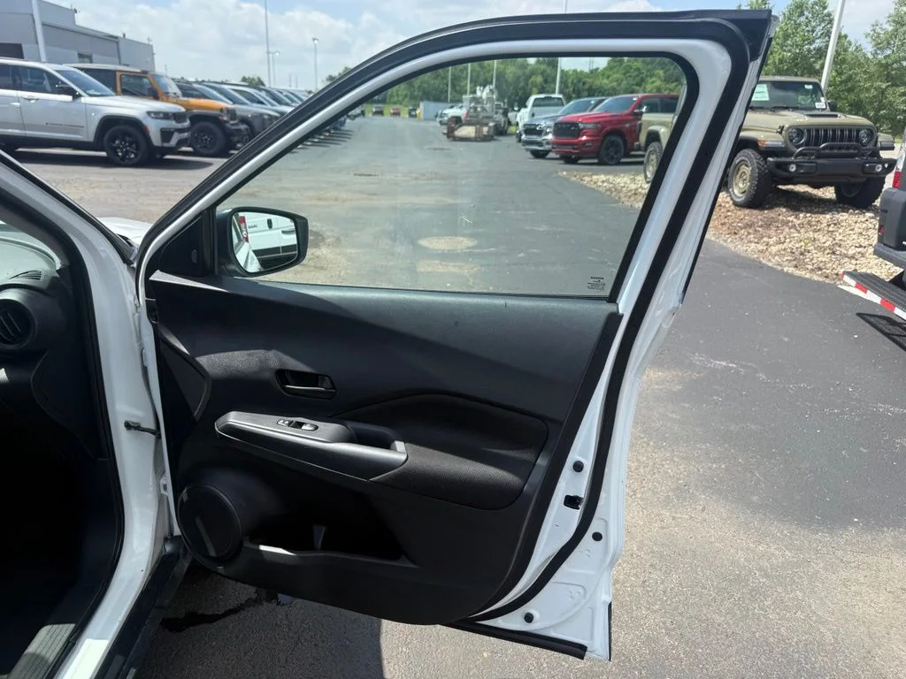Certified Used 2023 White Nissan S image 44