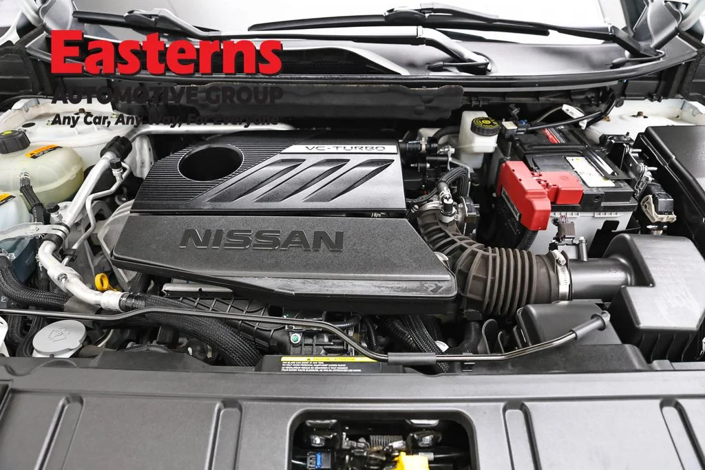 Used 2023 White Nissan SV image 7