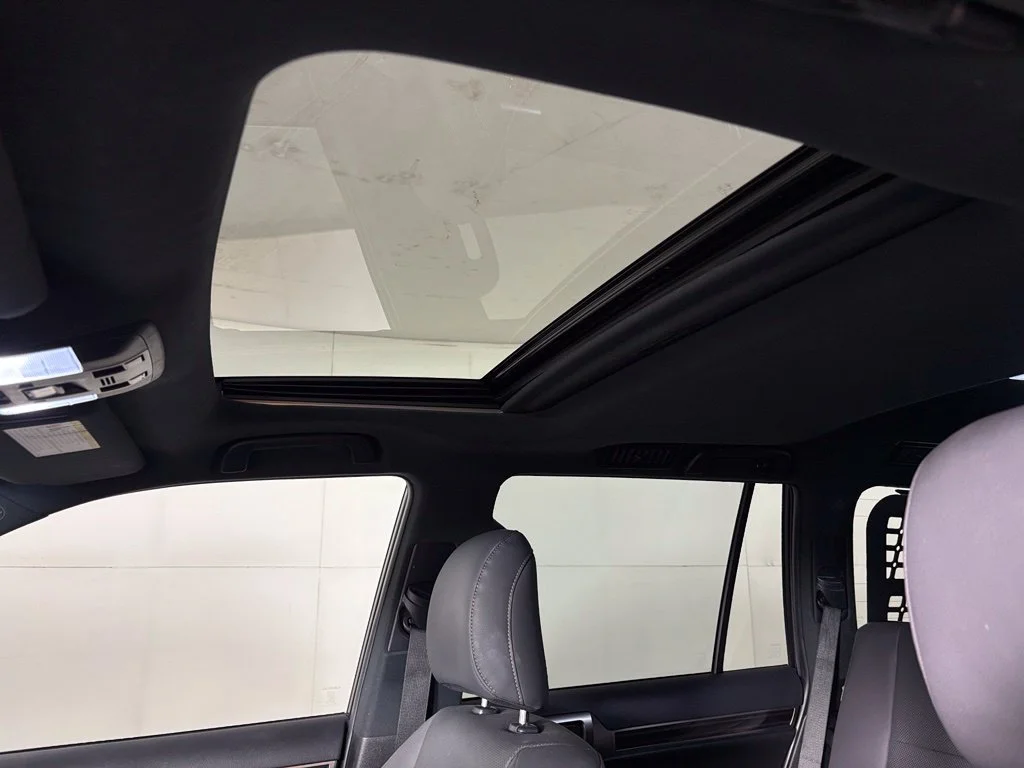 Used 2023 Silver Lexus 460 image 19