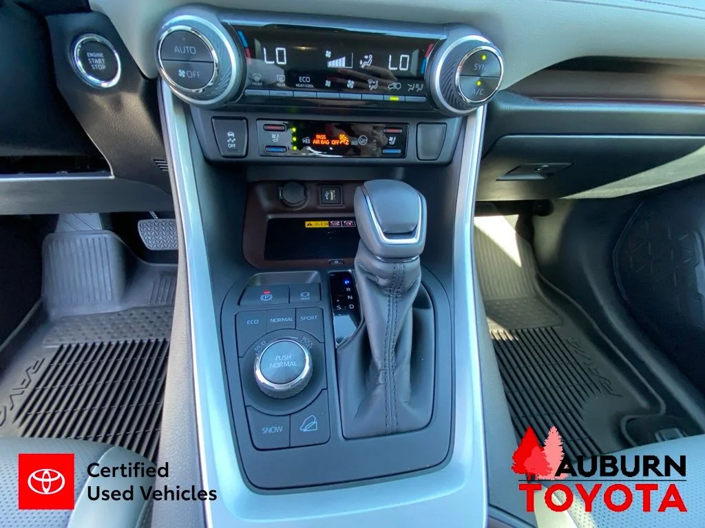 Certified Used 2025 Wind Chill Pearl Toyota Limited image 43